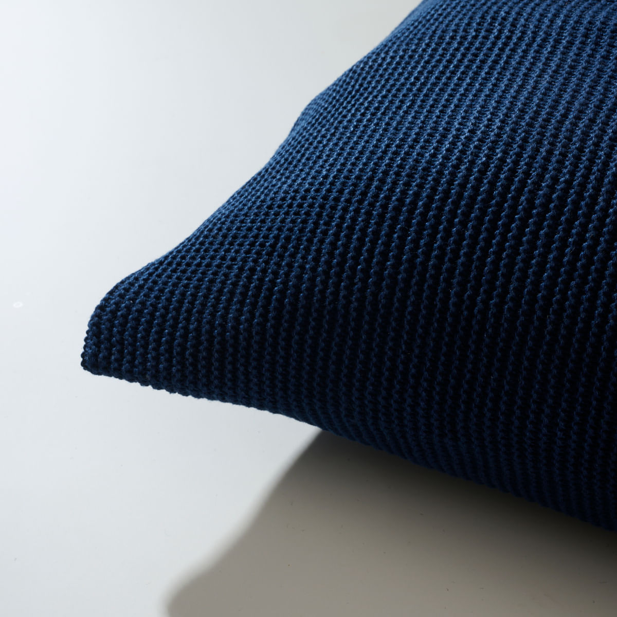 01 16 0177 Porta Travesseiro Tricot Infinite Azul Marinho 002.jpg